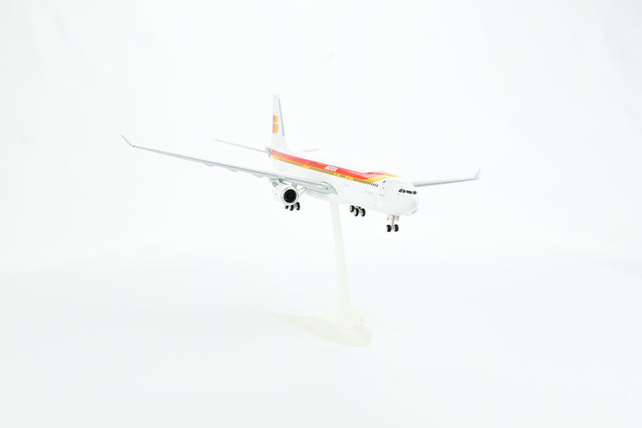 1:200 IBERIA 330-300 EC-LUB