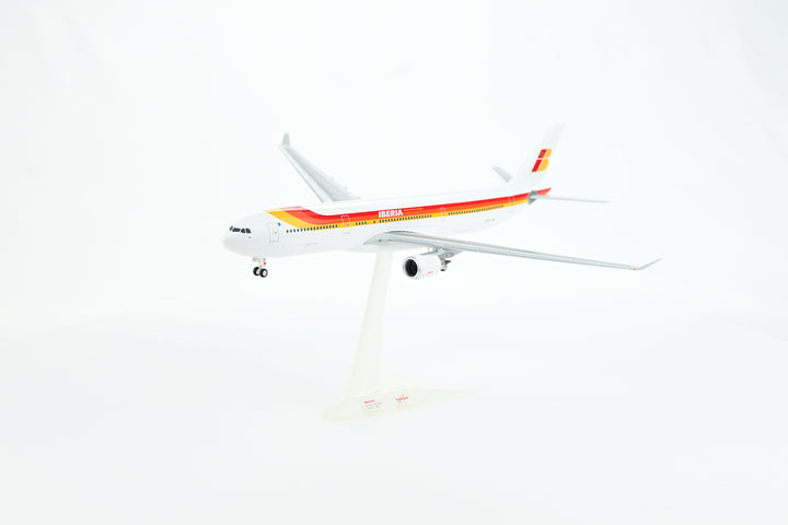 1:200 IBERIA 330-300 EC-LUB