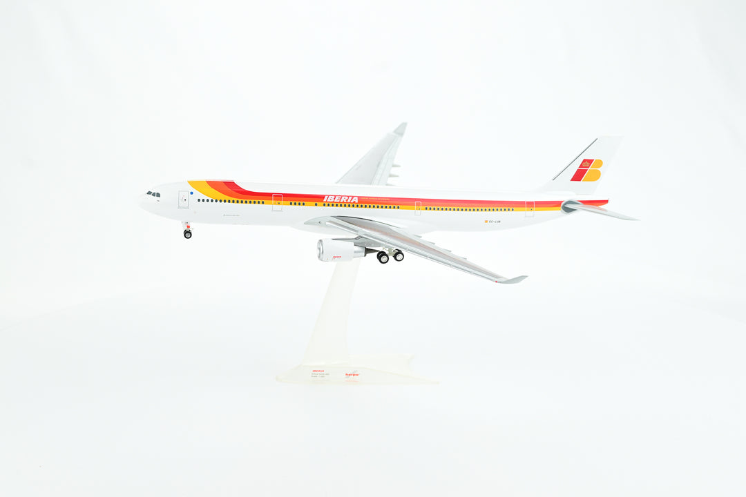 1:200 IBERIA 330-300 EC-LUB