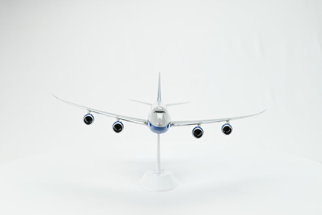 1:200 Silkway Air 747-8F