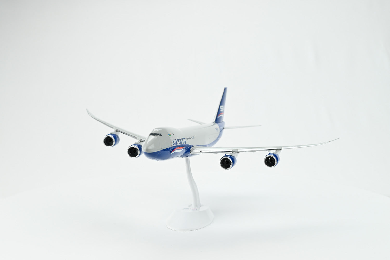 Silk Way Airlines Boeing 747-8F 1:200 Aircraft Model | HeroPlane