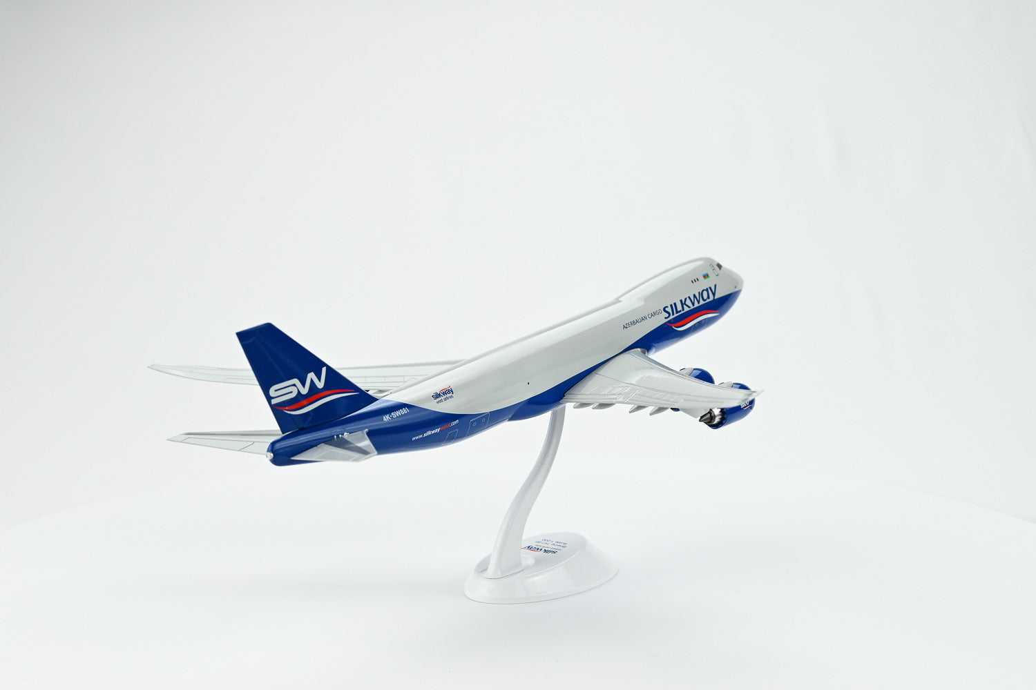 Silk Way Airlines Boeing 747-8F 1:200 Aircraft Model | HeroPlane