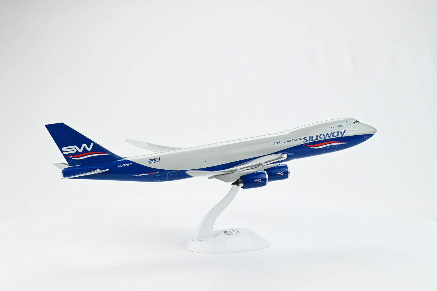 Silk Way Airlines Boeing 747-8F 1:200 Aircraft Model | HeroPlane