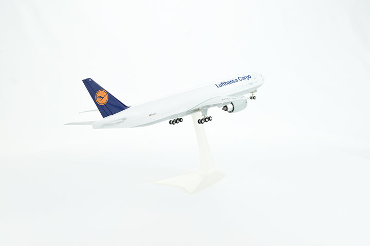 1:200 Lufthansa 777F D-ALFA