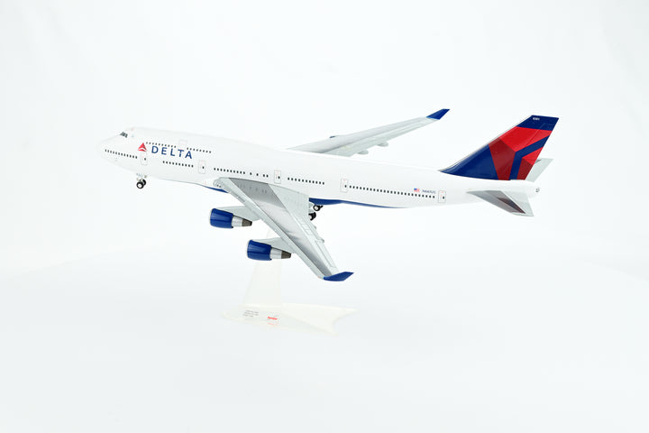 1:200 Delta Air Lines 747-400 N661US