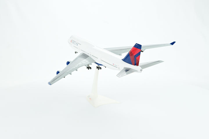 1:200 Delta Air Lines 747-400 N661US