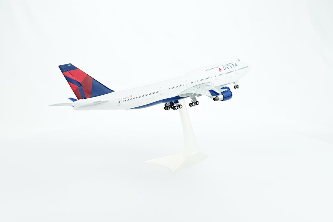 1:200 Delta Air Lines 747-400 N661US