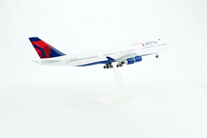 1:200 Delta Air Lines 747-400 N661US