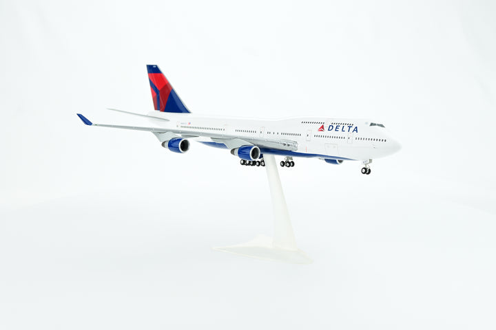 1:200 Delta Air Lines 747-400 N661US