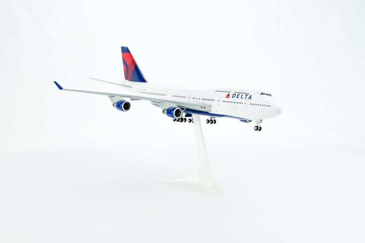 1:200 Delta Air Lines 747-400 N661US