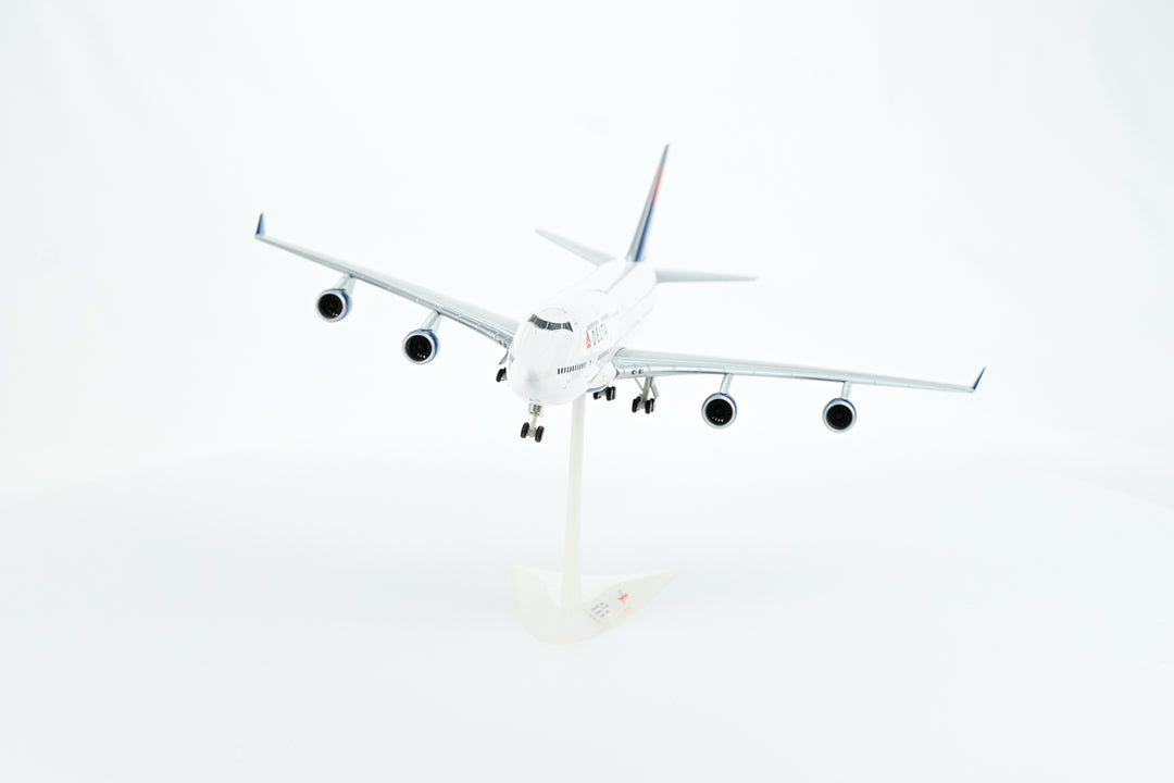 1:200 Delta Air Lines 747-400 N661US