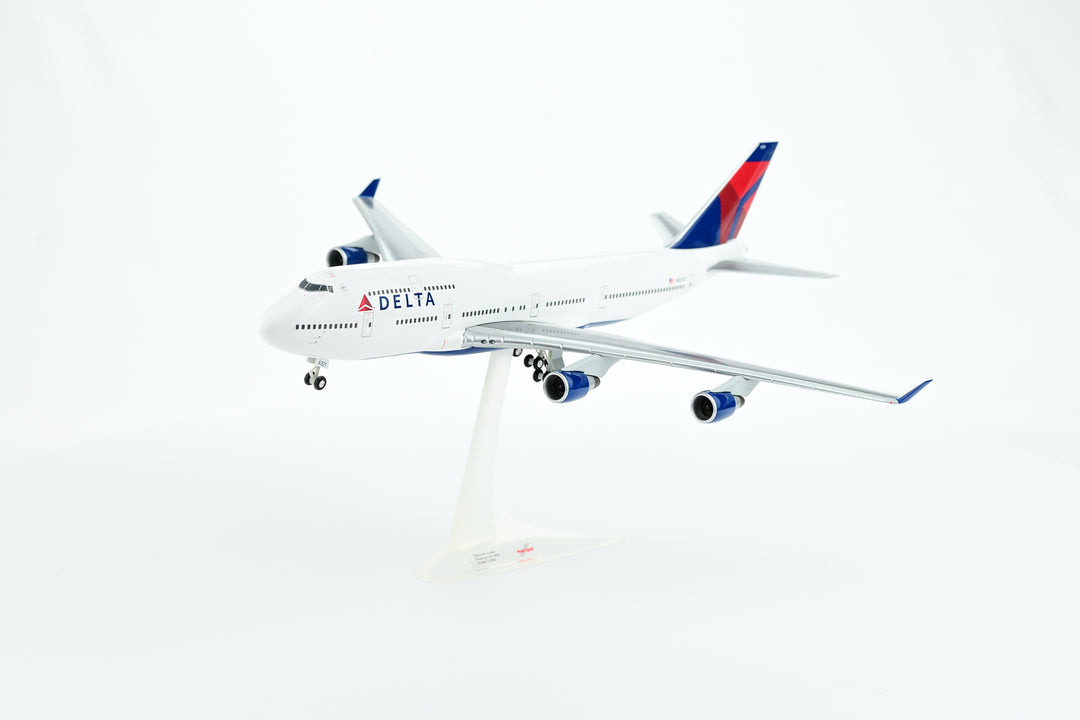 1:200 Delta Air Lines 747-400 N661US