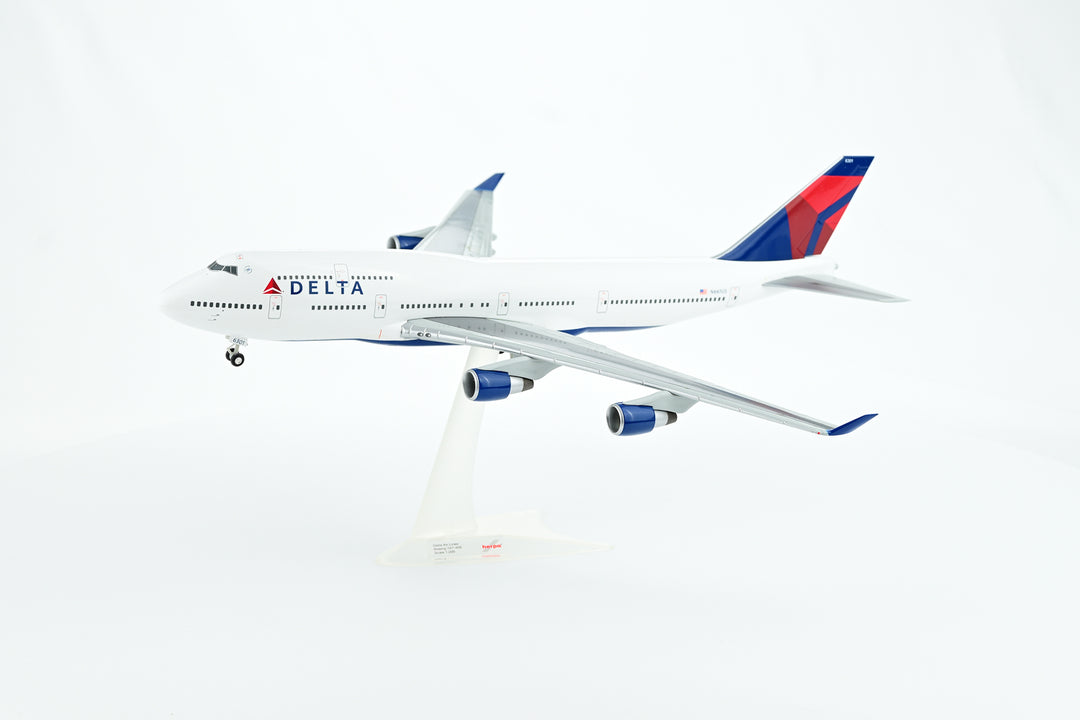 1:200 Delta Air Lines 747-400 N661US