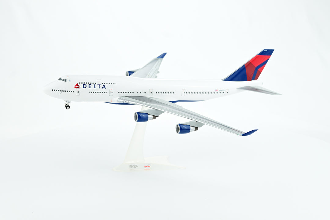 1:200 Delta Air Lines 747-400 N661US