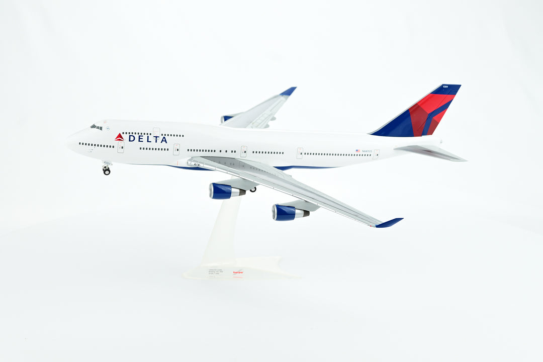 1:200 Delta Air Lines 747-400 N661US