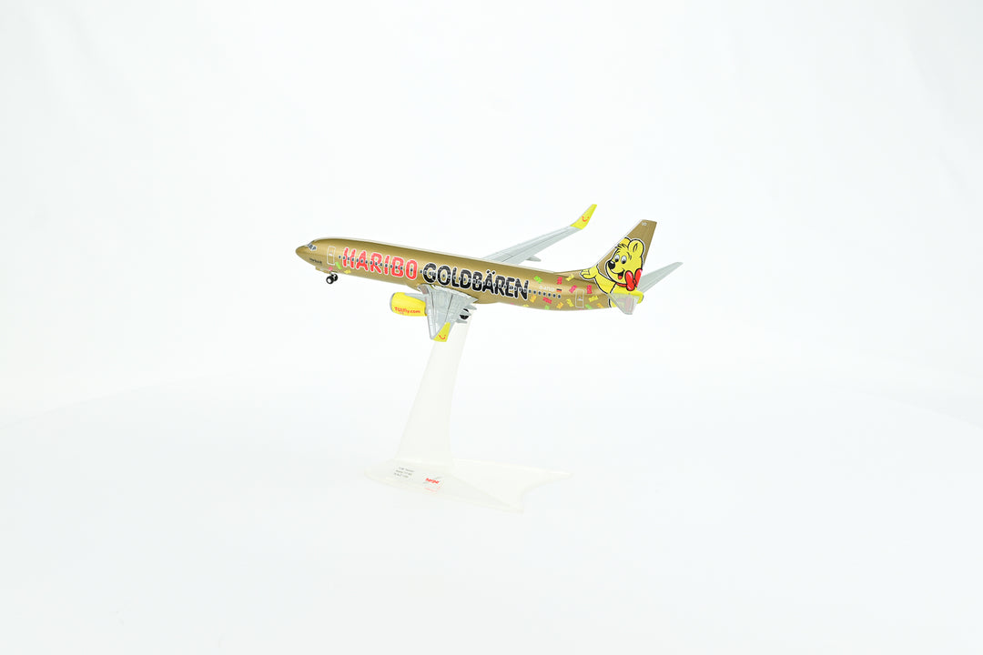 1:200 Tulfly 737-800 D-ATUD