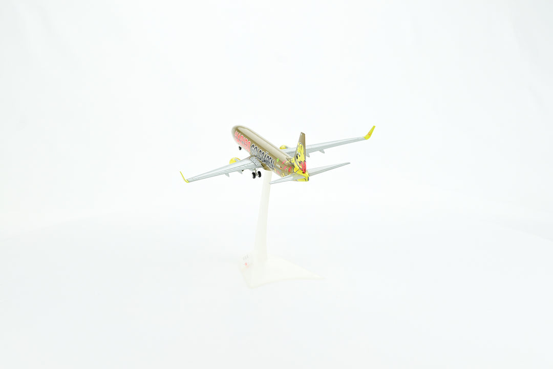 1:200 Tulfly 737-800 D-ATUD