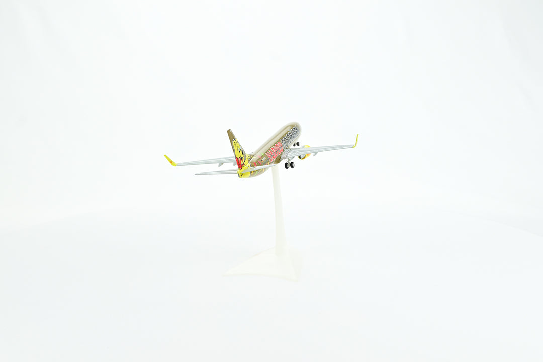 1:200 Tulfly 737-800 D-ATUD