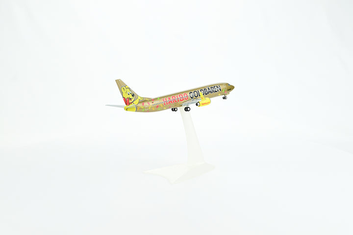 1:200 Tulfly 737-800 D-ATUD