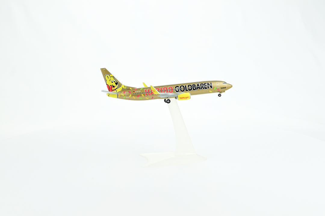 1:200 Tulfly 737-800 D-ATUD