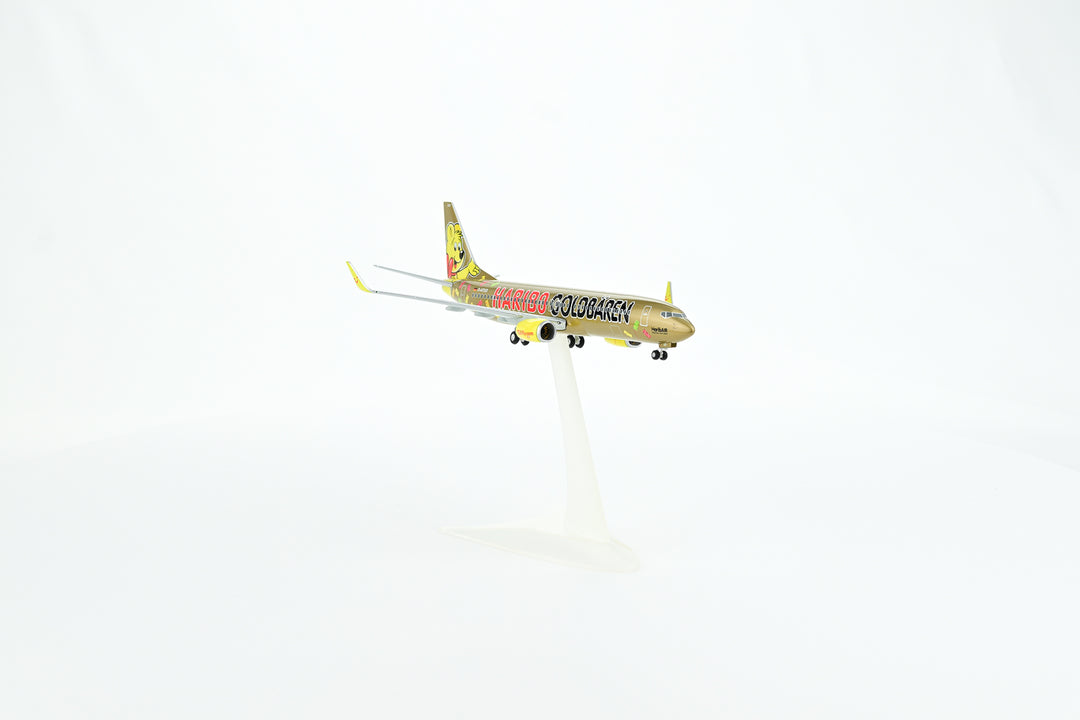 1:200 Tulfly 737-800 D-ATUD