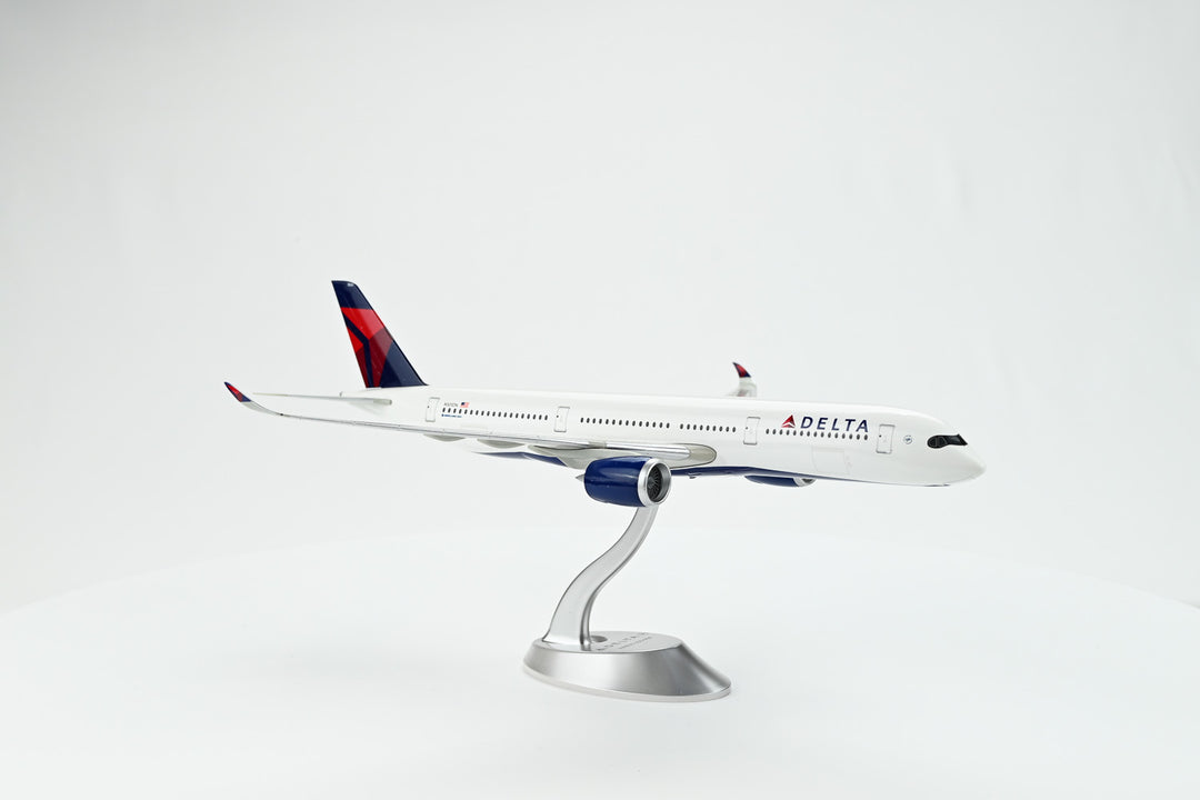 1:200 Delta Air Lines 350-900