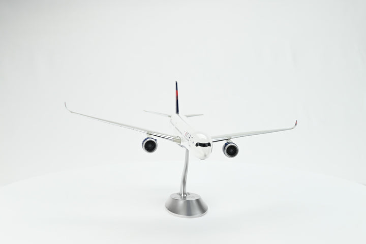 1:200 Delta Air Lines 350-900