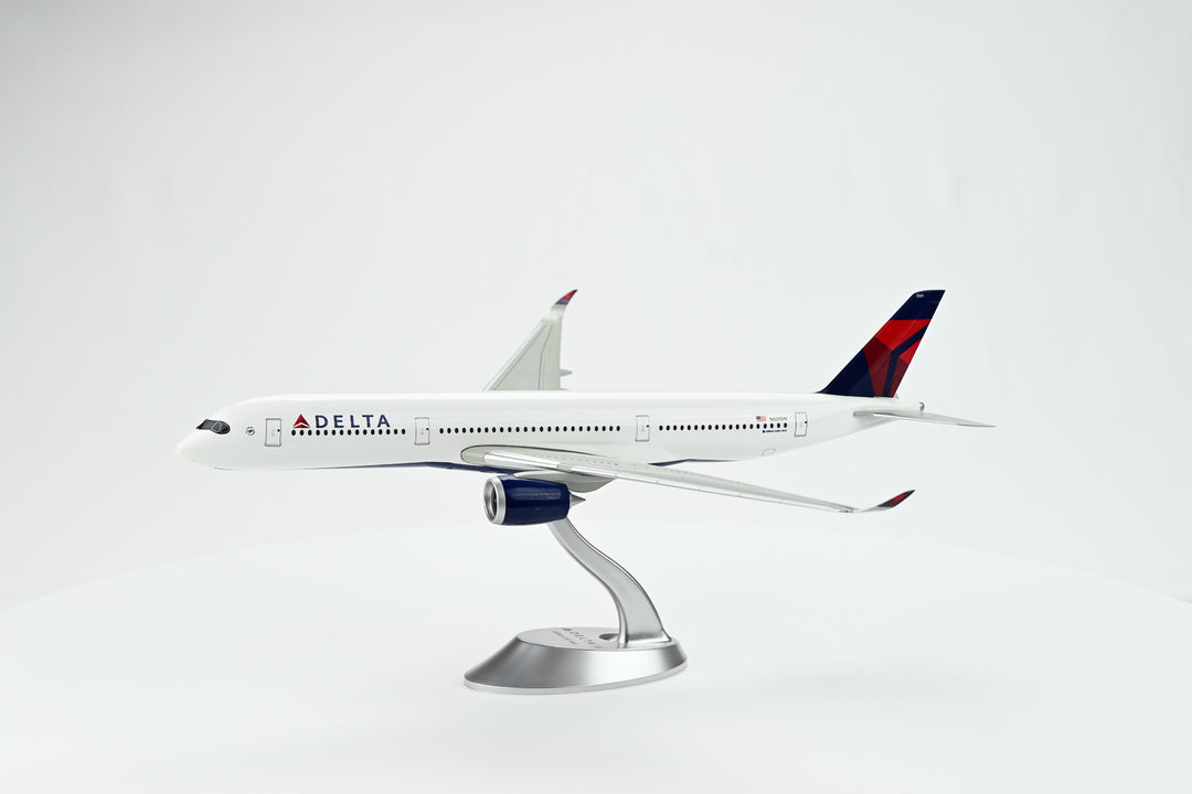 1:200 Delta Air Lines 350-900