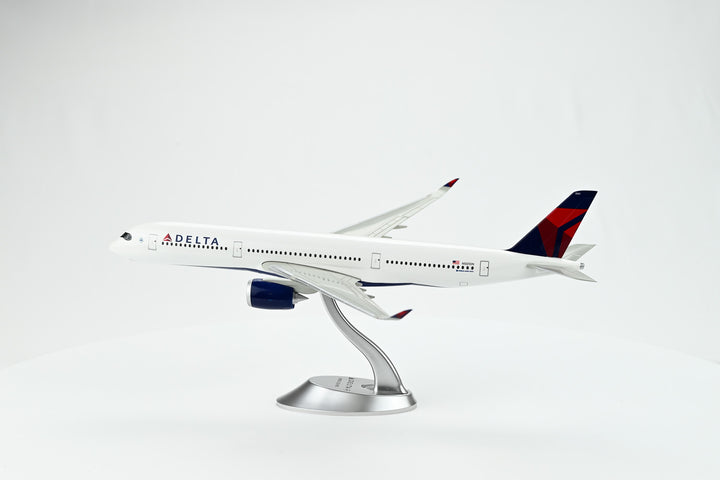 1:200 Delta Air Lines 350-900