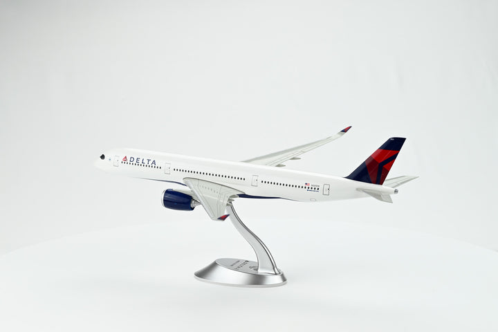 1:200 Delta Air Lines 350-900