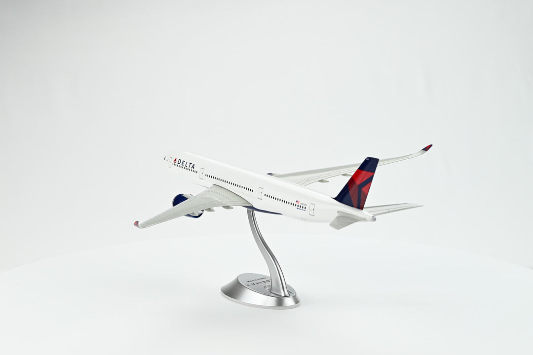 1:200 Delta Air Lines 350-900