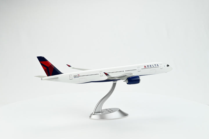 1:200 Delta Air Lines 350-900