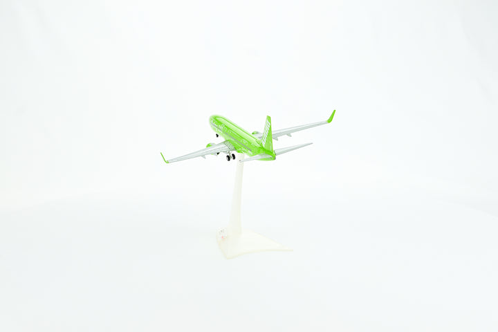 1:200 Kulula 737-800 ZS-ZWP