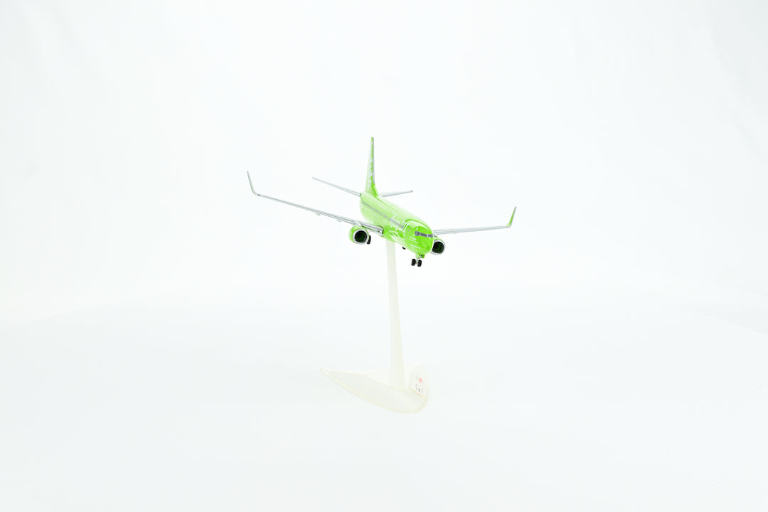 1:200 Kulula 737-800 ZS-ZWP