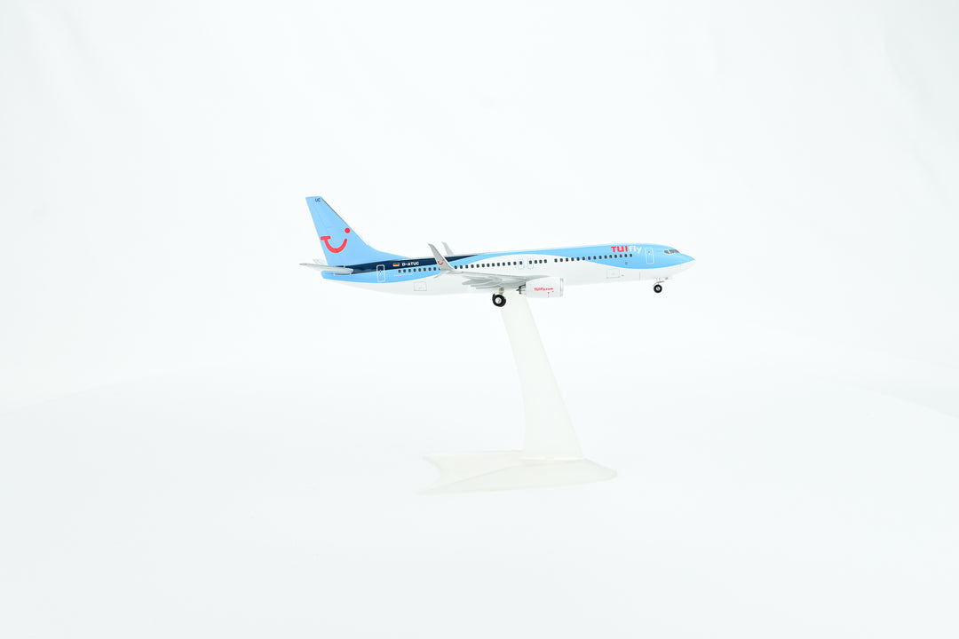 1:200 Tulfly 737-800 D-ATUC