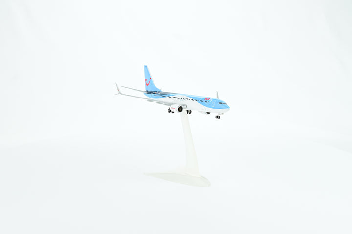 1:200 Tulfly 737-800 D-ATUC