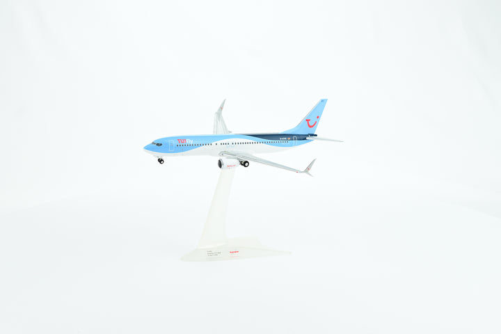 1:200 Tulfly 737-800 D-ATUC