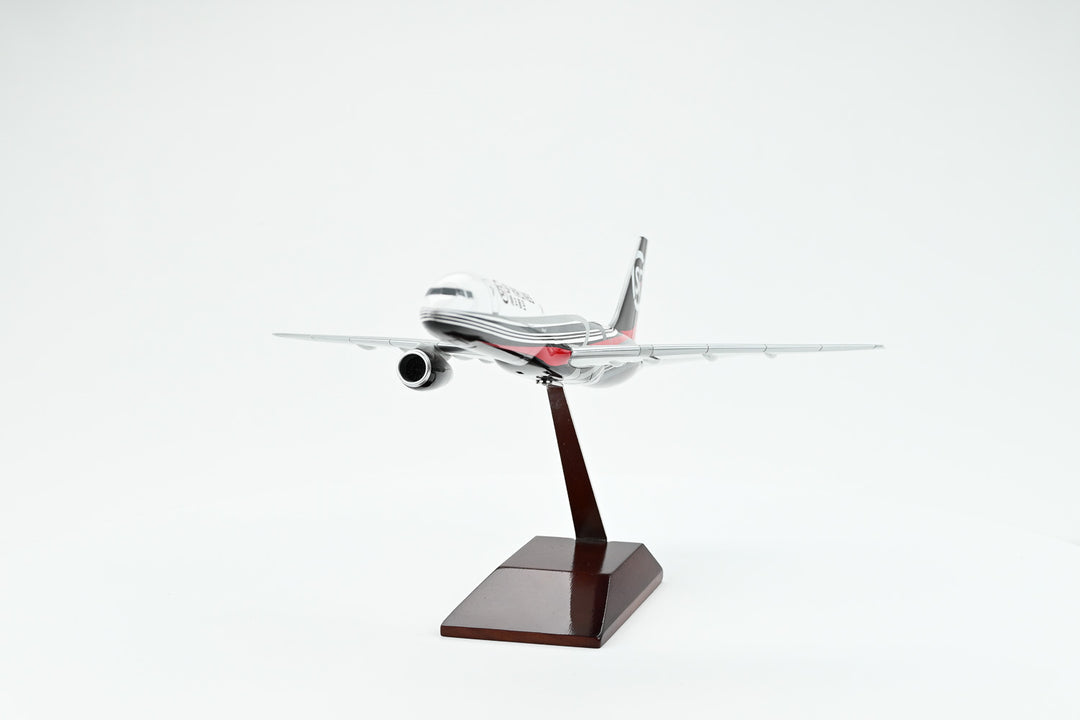 1:130 SF Express 757-200PCF