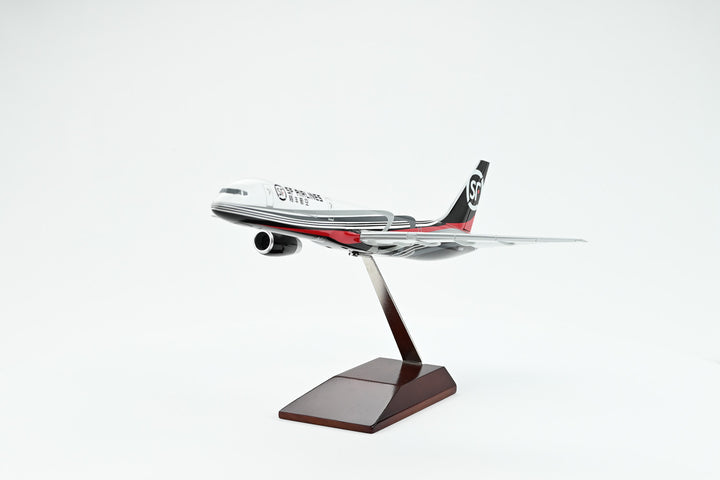 1:130 SF Express 757-200PCF