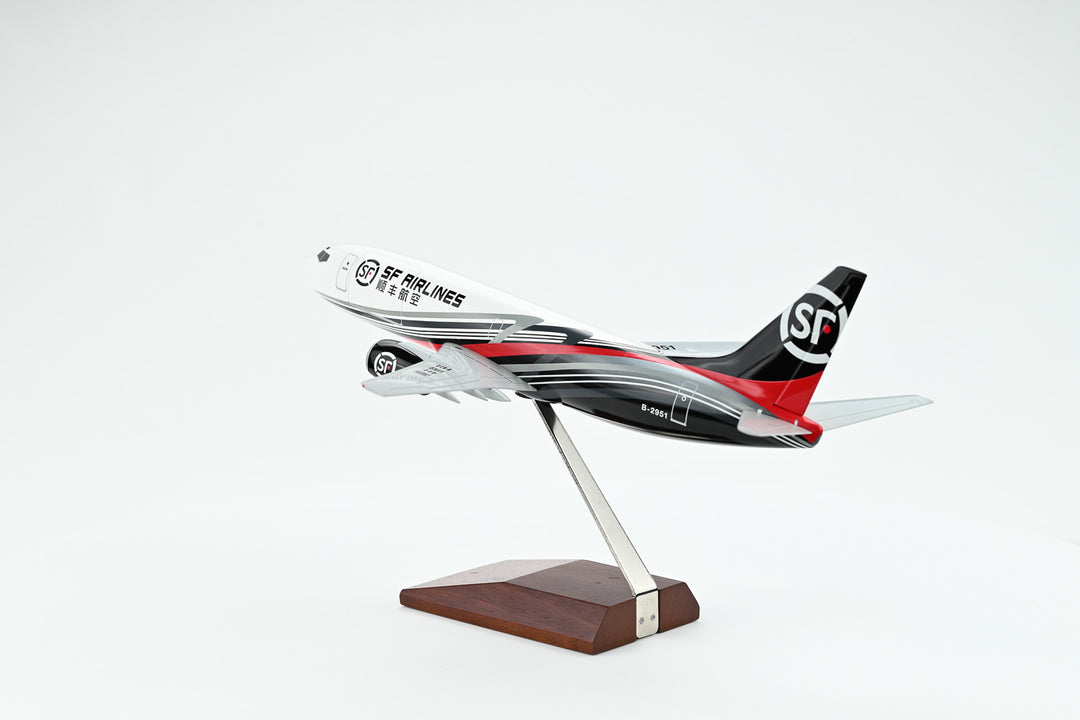 1:100 SF Express 737-300F