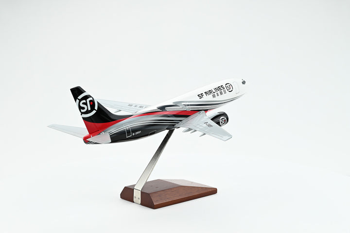 1:100 SF Express 737-300F