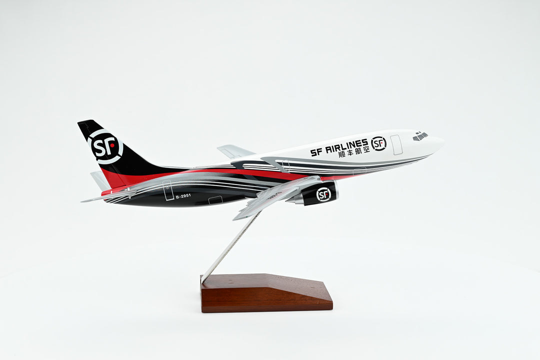 1:100 SF Express 737-300F