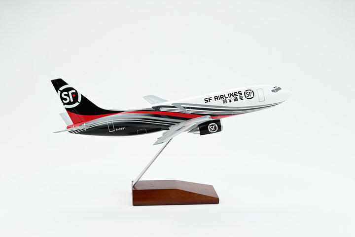 1:100 SF Express 737-300F