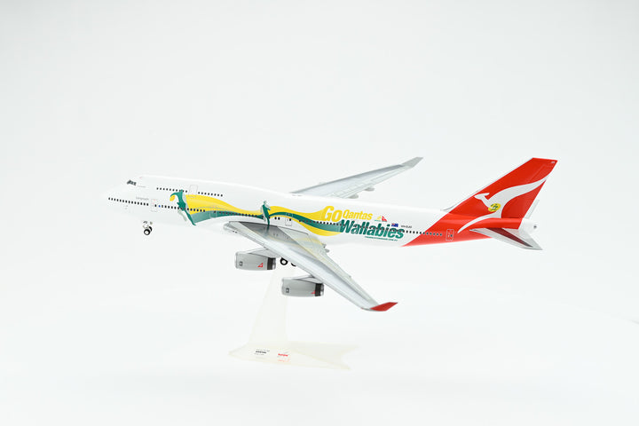 1:200 Qantas 747-400