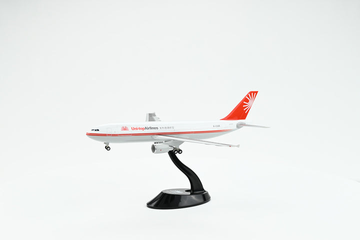 1:200 Uni-top Airlines A300-600BCF