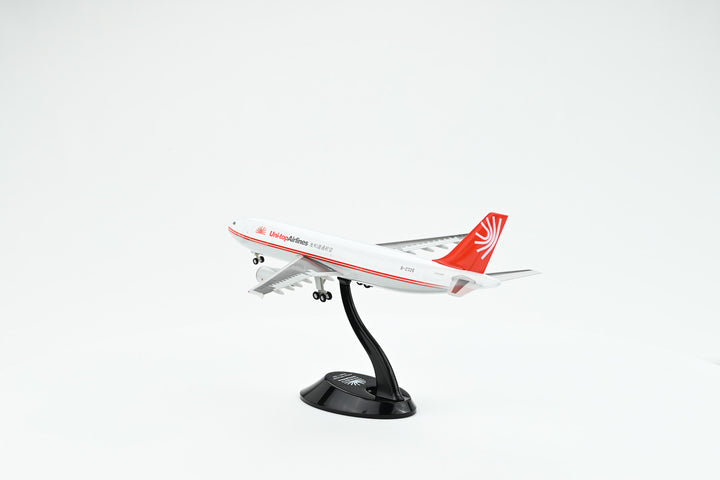 1:200 Uni-top Airlines A300-600BCF