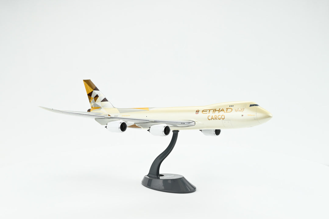 1:200 Etihad 747-8F