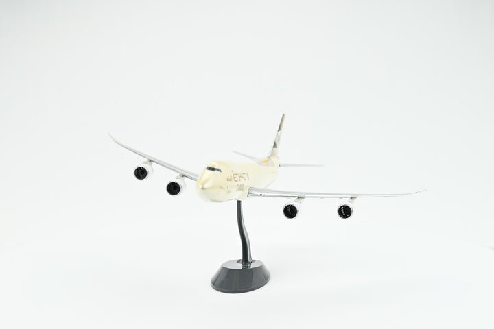 1:200 Etihad 747-8F