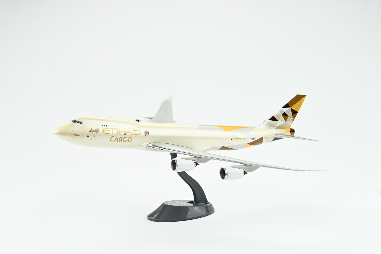 エティハド航空B747-8F 1/200ダイキャスト 1:200 Etihad Airways Boeing B747-8F Model Aircraft – HeroPlane