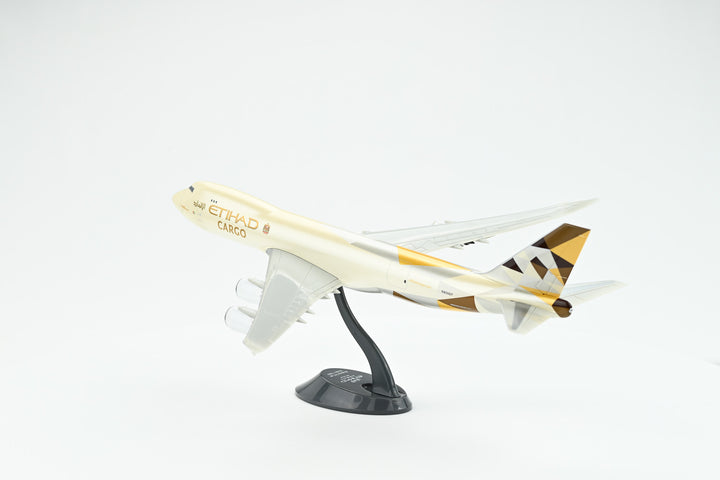 1:200 Etihad 747-8F